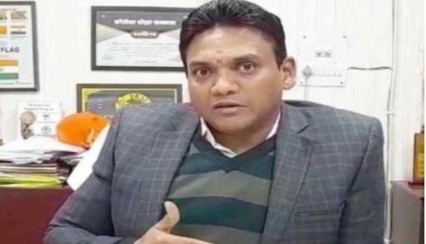 1742492035_1735652691_ias-dr-r-rajesh-kumar.jpg