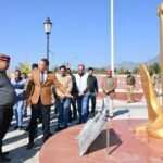 निर्माणाधीन सैन्यधाम के अंतिम चरणों के निर्माण कार्यों का निरीक्षण करते सैनिक कल्याण मंत्री गणेश जोशी