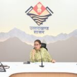 मंत्री से वार्ता के बाद धरना खत्म करने पर राजी हुए पीआरडी स्वयं सेवक